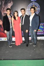 Varun Dhawan, Siddharth Malhotra, Alia Bhatt, Karan Johar with Student of the Year team on the sets of KBC in Filmcity, Mumbai on 27th Sept 2012 (20).JPG